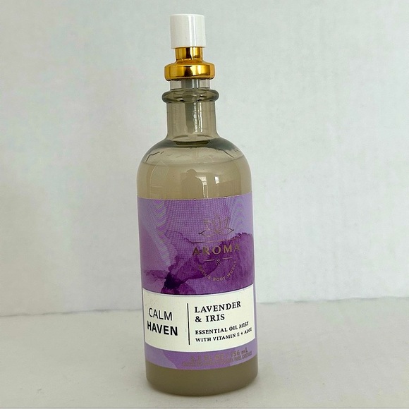 Bath & Body Works Aromatherapy Essential Oil Mist - Calm Haven - Picture 1 of 2